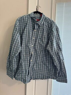 IZOD Blue and Green Plaid Button-Up Shirt